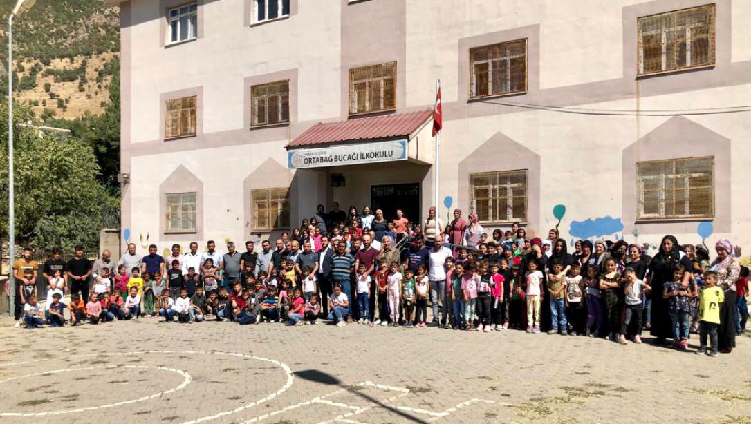 Şırnak'ın Uludere ilçesinde 72 kurs ile 1278 kişi Milli Eğitim Bakanlığı tarafından hayata geçirilen 