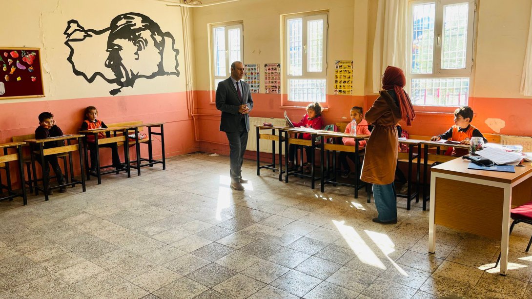 İlçe Milli Eğitim Müdürü Mikail DEMİRTAŞ, Şenoba Beldesindeki Okullarımızda Bir Dizi Ziyaret Gerçekleştirdi