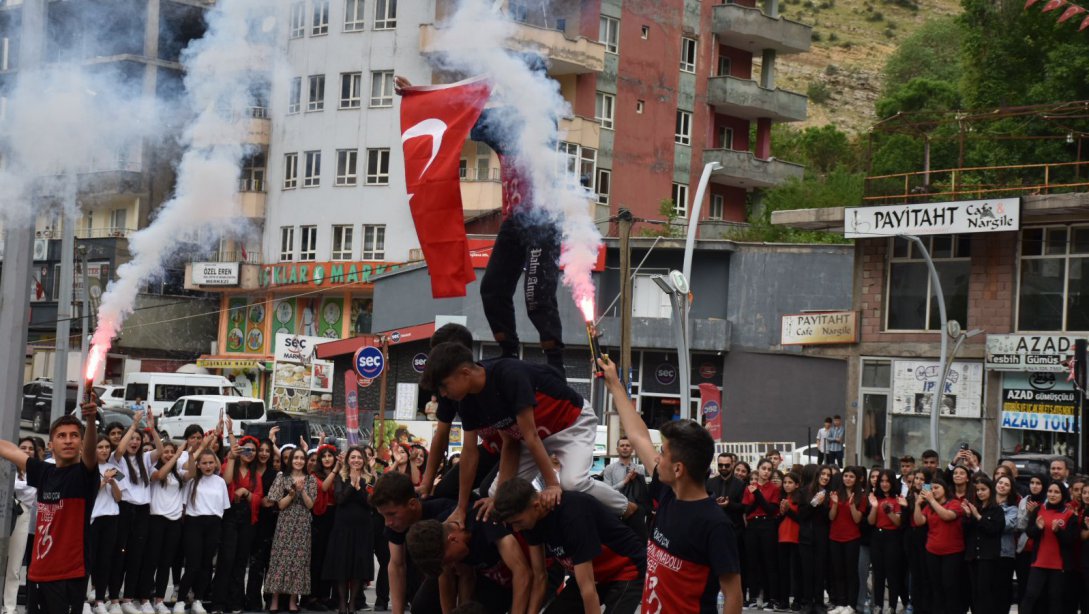İlçemizde 19 Mayıs Atatürk'ü Anma ve Gençlik Spor Bayramı Kutlandı